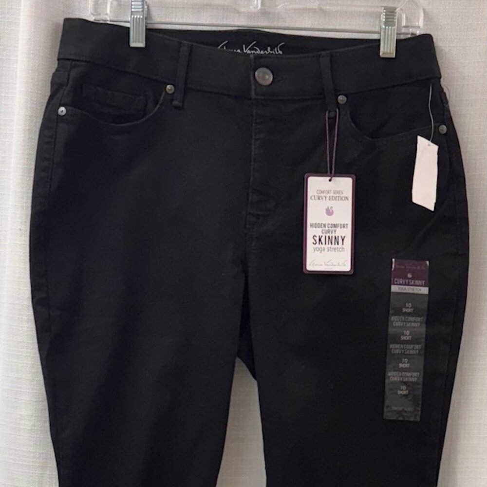 NWT Gloria Vanderbilt Curvy Skinny Jeans - 10 Short